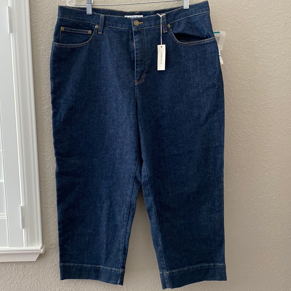 JONES Sport - Stretch Denim Capris